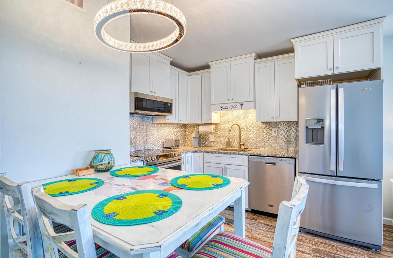 Bella Vista: Marshfront Condo 1 Block To The Beach. Pool & Hot Tub-1St Floor เมอร์เรลส์ อินเล็ท ภายนอก รูปภาพ